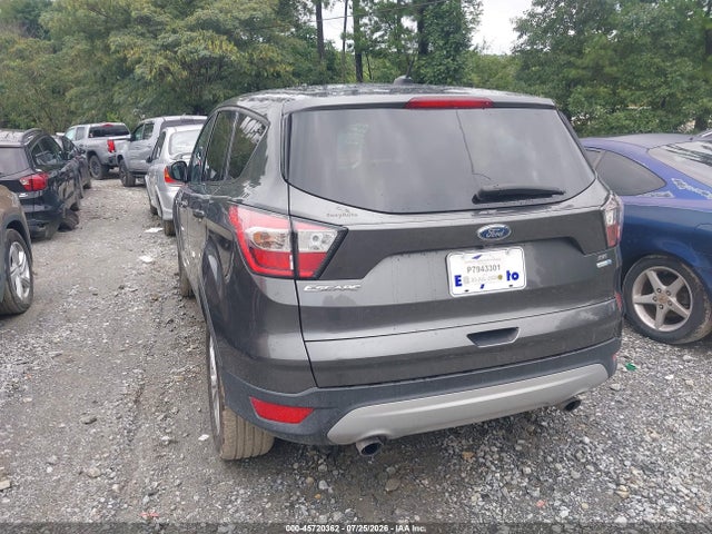 Продаж на аукціоні авто 2017 Ford Escape Se, vin: 1FMCU9GD0HUA30162, номер лоту: 45720362