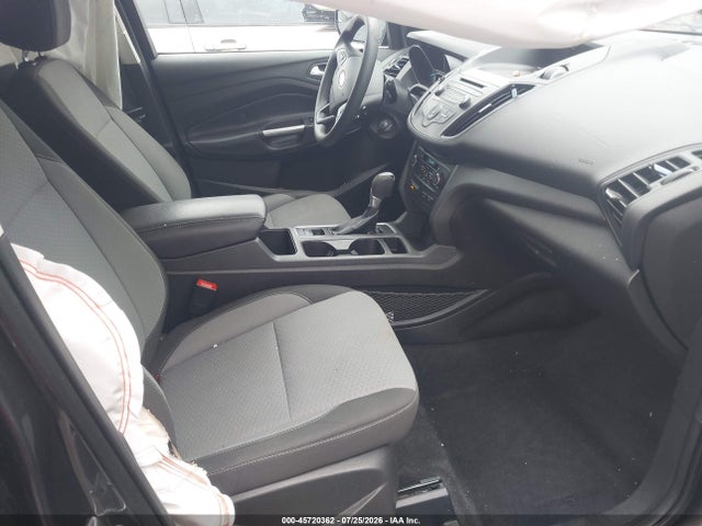 Продаж на аукціоні авто 2017 Ford Escape Se, vin: 1FMCU9GD0HUA30162, номер лоту: 45720362