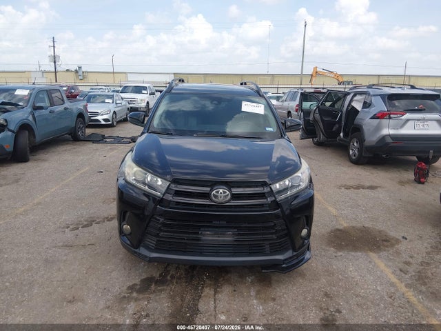 45720407 :رقم المزاد ، 5TDKZRFH9HS187652 vin ، 2017 Toyota Highlander Se مزاد بيع