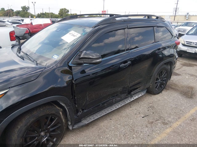 45720407 :رقم المزاد ، 5TDKZRFH9HS187652 vin ، 2017 Toyota Highlander Se مزاد بيع