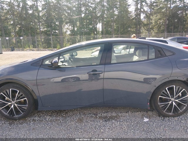 Aukcja sprzedaży 2023 Toyota Prius Xle Awd-e, vin: JTDADABU7P3001430, numer aukcji: 45720419