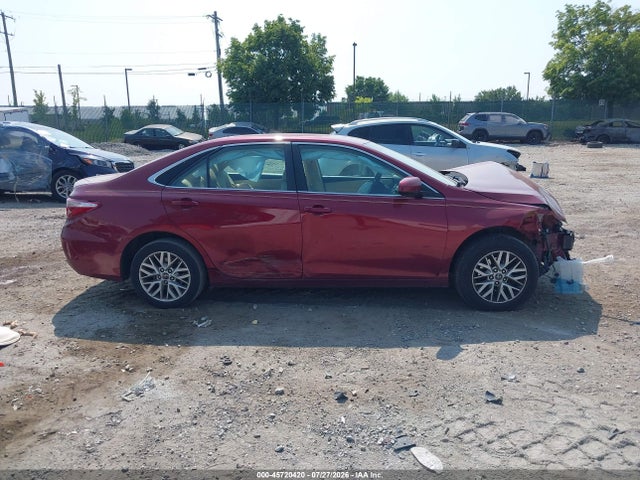 4T1BF1FK3HU757853 Toyota CAMRY LE