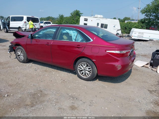 4T1BF1FK3HU757853 Toyota CAMRY LE