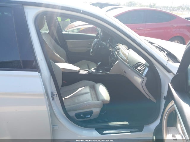 45720430 :رقم المزاد ، WBA8E9G51GNU28454 vin ، 2016 Bmw 328i مزاد بيع