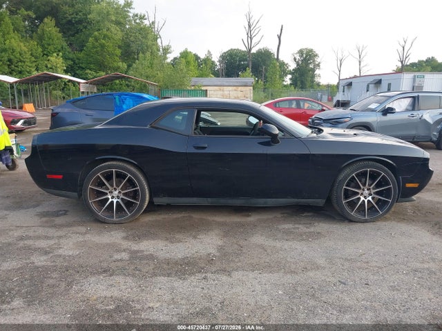 Продаж на аукціоні авто 2013 Dodge Challenger Sxt, vin: 2C3CDYAG9DH530310, номер лоту: 45720437