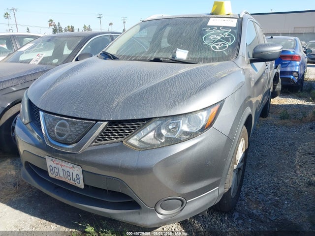 JN1BJ1CPXJW185244 Nissan Rogue Sport Sv
