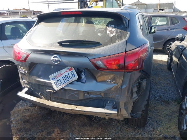 JN1BJ1CPXJW185244 Nissan Rogue Sport Sv