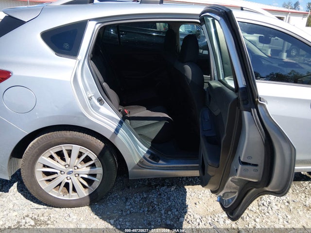 45720527 :رقم المزاد ، 4S3GTAD69J3720715 vin ، 2018 Subaru Impreza 2.0i Premium مزاد بيع
