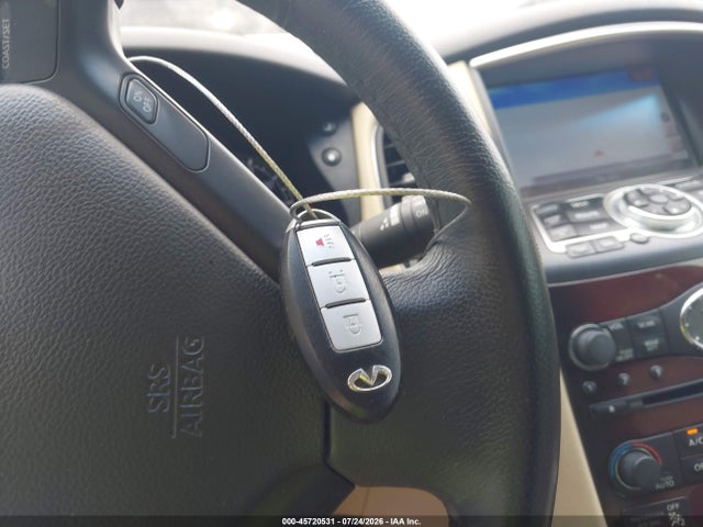45720531 :رقم المزاد ، JN1BJ0RR7HM415282 vin ، 2017 Infiniti Qx50 مزاد بيع