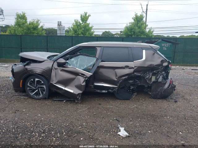 Auction sale of the 2022 Mitsubishi Outlander Sel 2.5 S-awc/sel Launch Edition S-awc/sel Special Edition S-awc, vin: JA4J4VA87NZ054628, lot number: 45720605