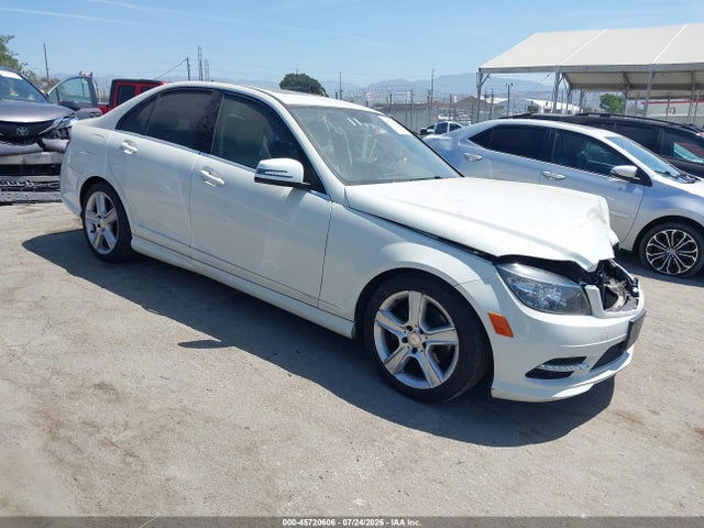2011 Mercedes-benz C 300 Sport მანქანა იყიდება აუქციონზე, vin: WDDGF5EB9BA524738, აუქციონის ნომერი: 45720606