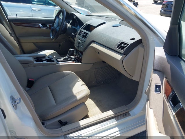 45720606 :رقم المزاد ، WDDGF5EB9BA524738 vin ، 2011 Mercedes-benz C 300 Sport مزاد بيع
