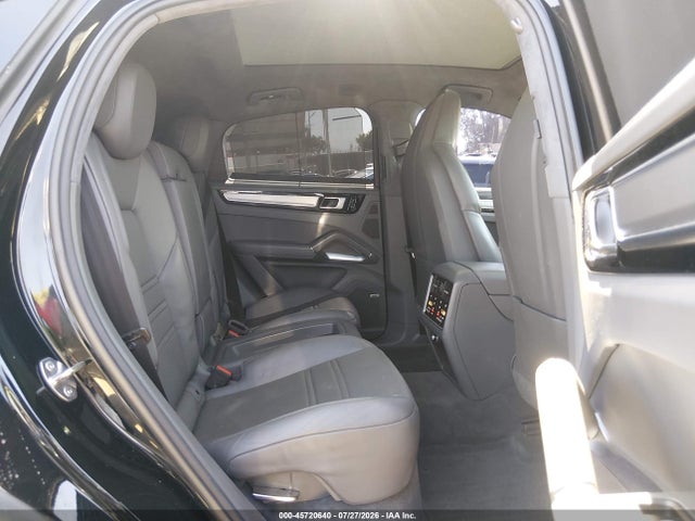 Продаж на аукціоні авто 2020 Porsche Cayenne Coupe Turbo, vin: WP1BF2AY8LDA65102, номер лоту: 45720640