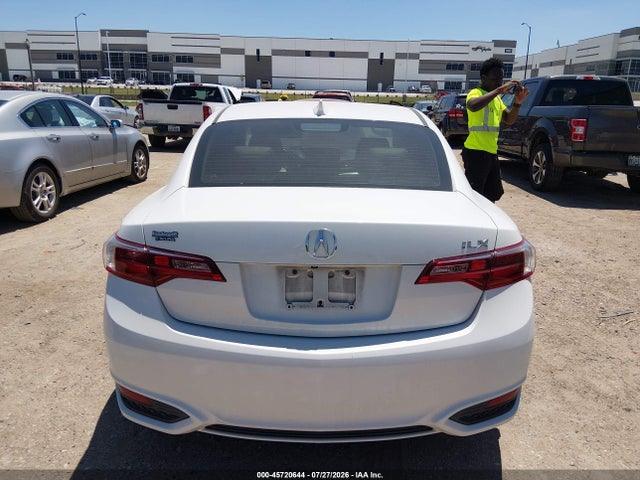 45720644 :رقم المزاد ، 19UDE2F3XJA006403 vin ، 2018 Acura Ilx Acurawatch Plus Package مزاد بيع