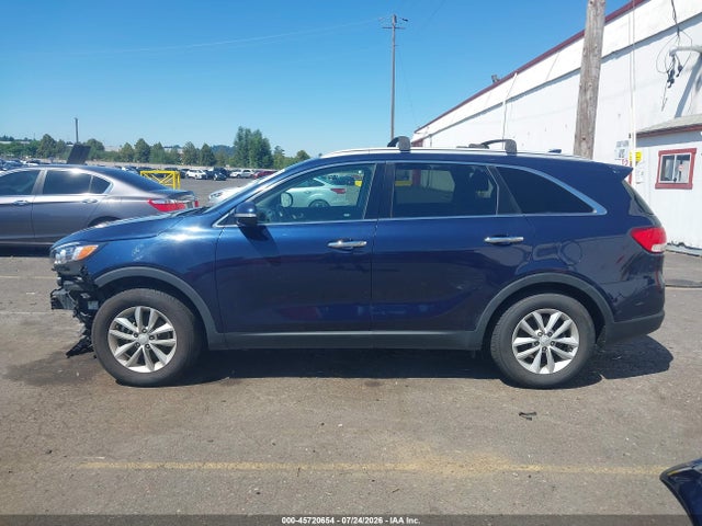 Продажа на аукционе авто 2016 Kia Sorento 2.4l Lx, vin: 5XYPG4A32GG185828, номер лота: 45720654