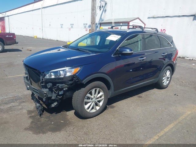 Продажа на аукционе авто 2016 Kia Sorento 2.4l Lx, vin: 5XYPG4A32GG185828, номер лота: 45720654