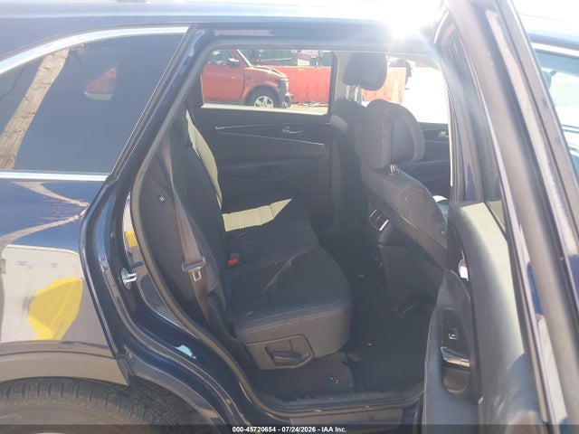 Продажа на аукционе авто 2016 Kia Sorento 2.4l Lx, vin: 5XYPG4A32GG185828, номер лота: 45720654