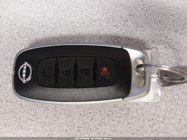 JN8BT3BA8PW436100 Nissan Rogue Sv Fwd