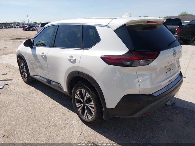JN8BT3BA8PW436100 Nissan Rogue Sv Fwd