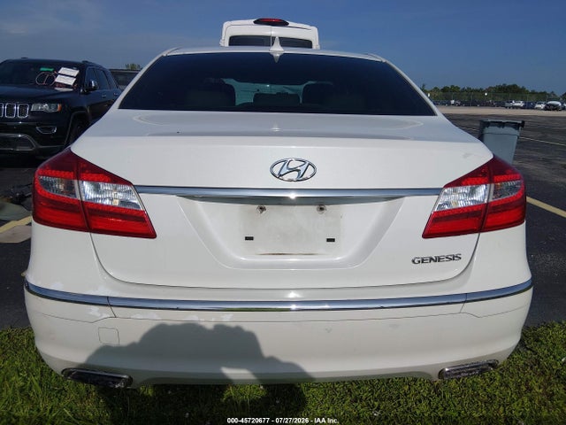 2013 Hyundai Genesis 3.8 მანქანა იყიდება აუქციონზე, vin: KMHGC4DD0DU224146, აუქციონის ნომერი: 45720677
