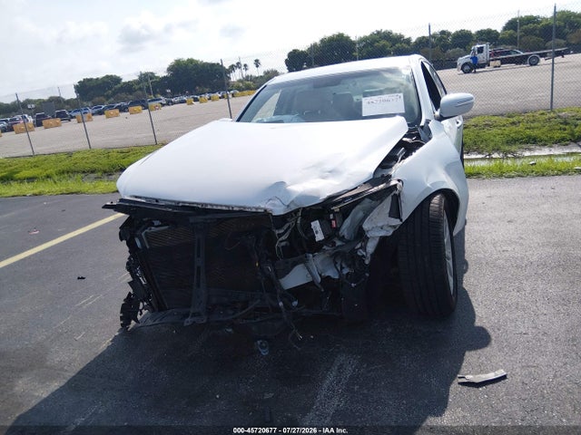 2013 Hyundai Genesis 3.8 მანქანა იყიდება აუქციონზე, vin: KMHGC4DD0DU224146, აუქციონის ნომერი: 45720677