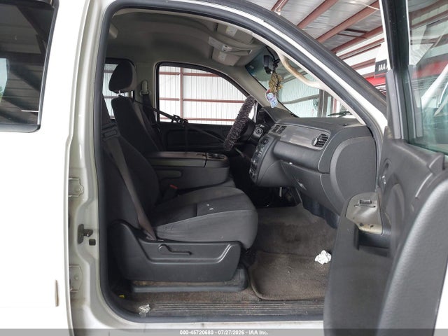 Aukcja sprzedaży 2009 Chevrolet Tahoe Ls, vin: 1GNEC13399R298900, numer aukcji: 45720680
