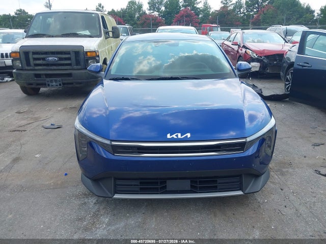 45720695 :رقم المزاد ، 3KPFU4DE7SE121856 vin ، 2025 Kia K4 Ex مزاد بيع