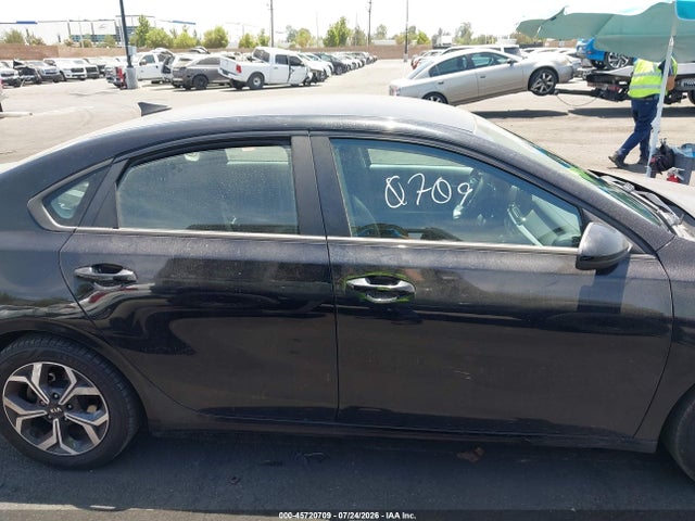 KIA Forte Lxs 2021 3KPF24AD1ME324939 Image 14