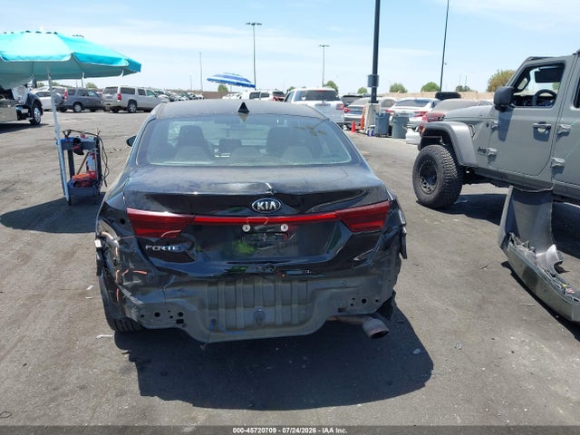 KIA Forte Lxs 2021 3KPF24AD1ME324939 Image 17