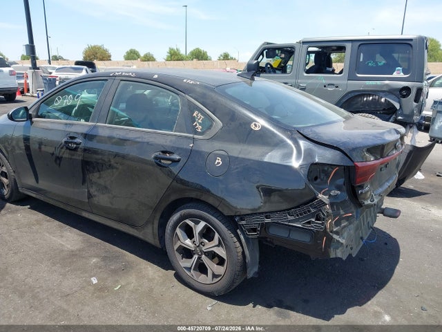 KIA Forte Lxs 2021 3KPF24AD1ME324939 Image 3