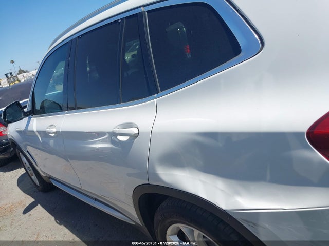 5UXTR7C58KLR46169 BMW X3 Sdrive30i