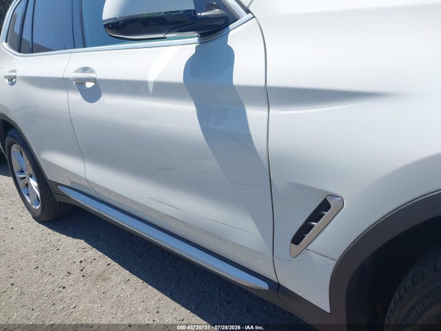 5UXTR7C58KLR46169 BMW X3 Sdrive30i