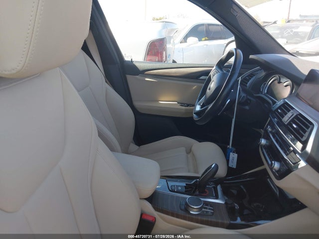 5UXTR7C58KLR46169 BMW X3 Sdrive30i