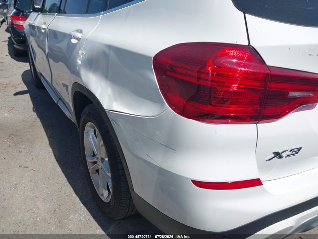 5UXTR7C58KLR46169 BMW X3 Sdrive30i