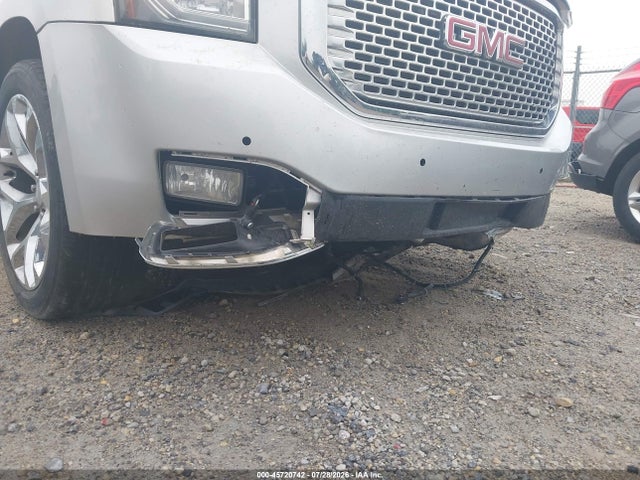 45720742 :رقم المزاد ، 1GKS2GKC9HR336678 vin ، 2017 Gmc Yukon Xl Slt مزاد بيع