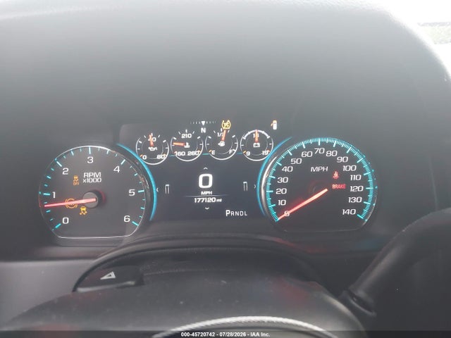 45720742 :رقم المزاد ، 1GKS2GKC9HR336678 vin ، 2017 Gmc Yukon Xl Slt مزاد بيع