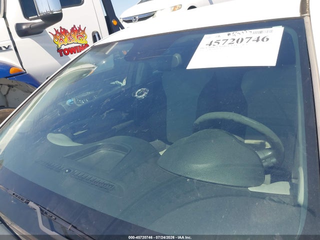 1G1PA5SG3E7133281 Chevrolet Cruze Ls Auto