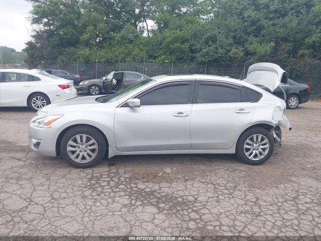 Nissan Altima 2.5 S 2014 1N4AL3AP0EC139839 Image 13