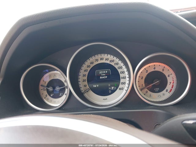 45720761 :رقم المزاد ، WDDHF5KB8FB122797 vin ، 2015 Mercedes-benz E 350 مزاد بيع