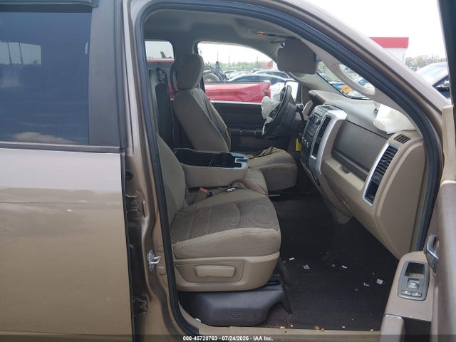 45720763 :رقم المزاد ، 1D7RB1CP3AS141933 vin ، 2010 Dodge Ram 1500 Slt/sport/trx مزاد بيع