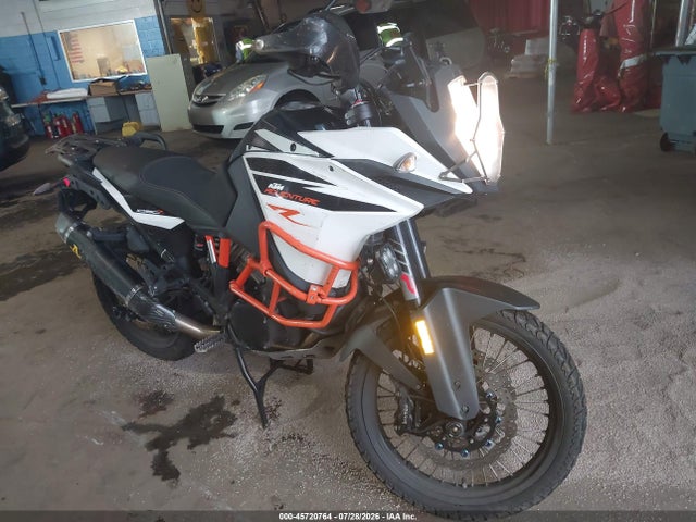 KTM 1090 Adventure R 2017 VBKV49404HM978898 Image 12