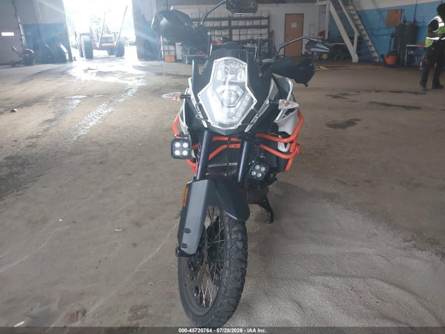 KTM 1090 Adventure R 2017 VBKV49404HM978898 Image 5