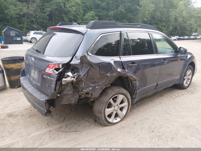Продаж на аукціоні авто 2014 Subaru Outback 2.5i Premium, vin: 4S4BRCCC1E3264903, номер лоту: 45720767