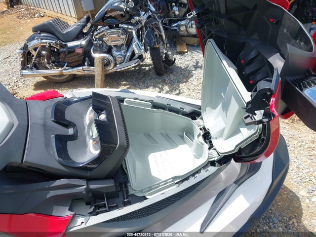 Продажа на аукционе авто 2011 Seadoo Gtx, vin: YDV00833A111, номер лота: 45720813