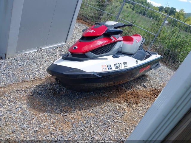 Продажа на аукционе авто 2011 Seadoo Gtx, vin: YDV00833A111, номер лота: 45720813