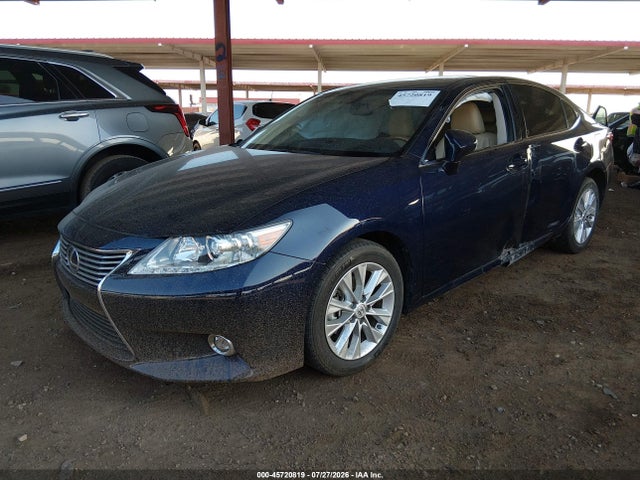 Lexus ES 300H 2015 JTHBW1GGXF2098773 Image 2