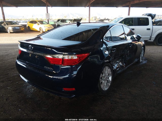 Lexus ES 300H 2015 JTHBW1GGXF2098773 Image 4