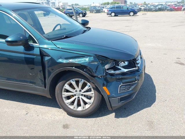 45720838 :رقم المزاد ، 3VV2B7AXXKM077970 vin ، 2019 Volkswagen Tiguan 2.0t Se/2.0t Sel/2.0t Sel R-line/2.0t Sel R-line Black مزاد بيع