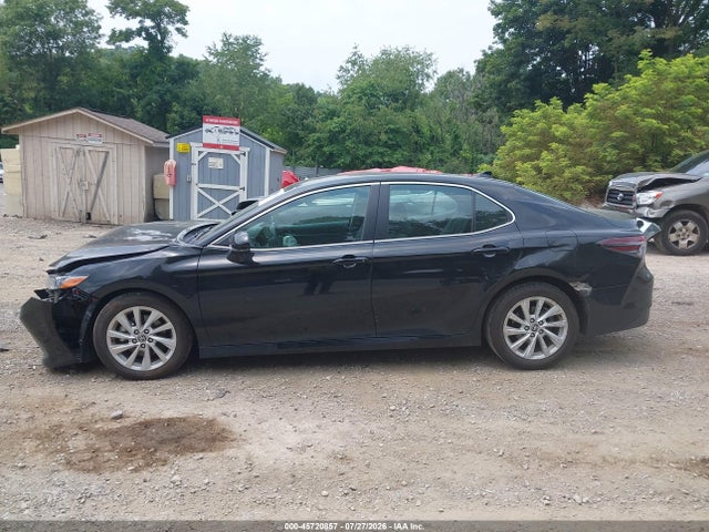 2024 Toyota Camry Le მანქანა იყიდება აუქციონზე, vin: 4T1C11AK8RU193564, აუქციონის ნომერი: 45720857