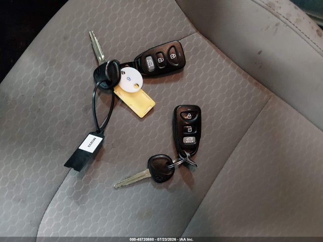 Hyundai ELANTRA SE 2020 5NPD74LF4LH613153 Image 11